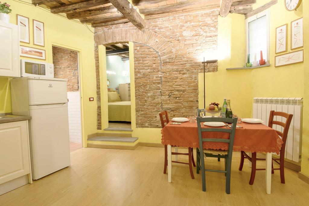 Cozybricks In Lucca - Apartments In Lucca Historical Center - Air Cond & Wifi - Dış mekan fotoğraf